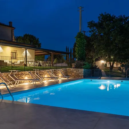 Villanovia Volterra